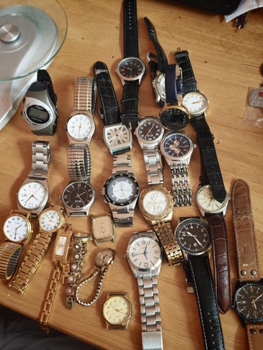 Job lot wristwatches - lot, –